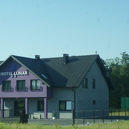 Motel Lunar Освенцим Экстерьер фото