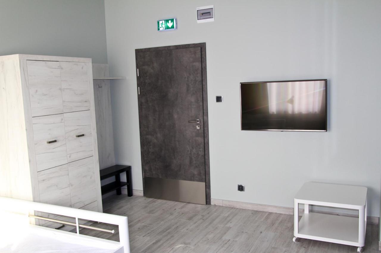 Motel Lunar Освенцим Экстерьер фото